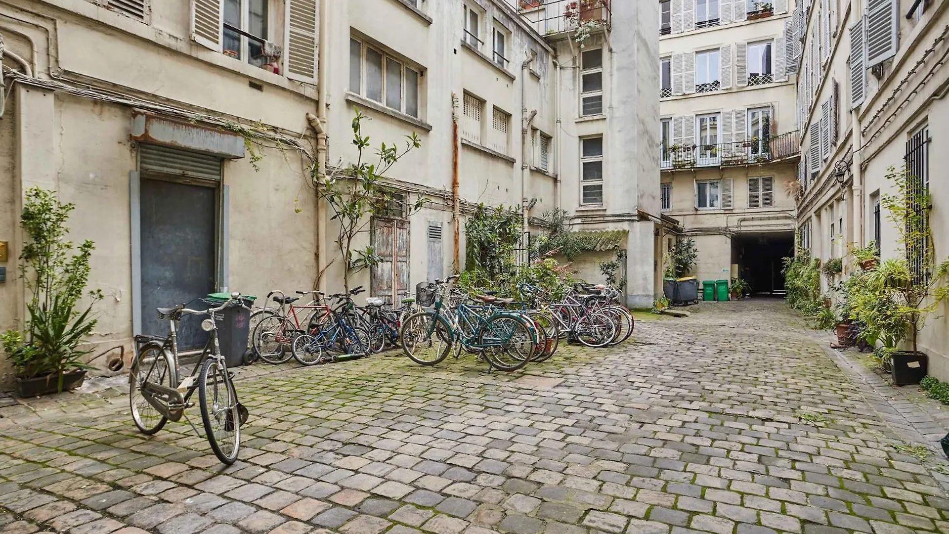 Apartment In The Heart Of Paris 4 People Fbmar3